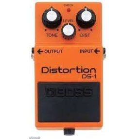 BOSS DS-1 effekt pedál