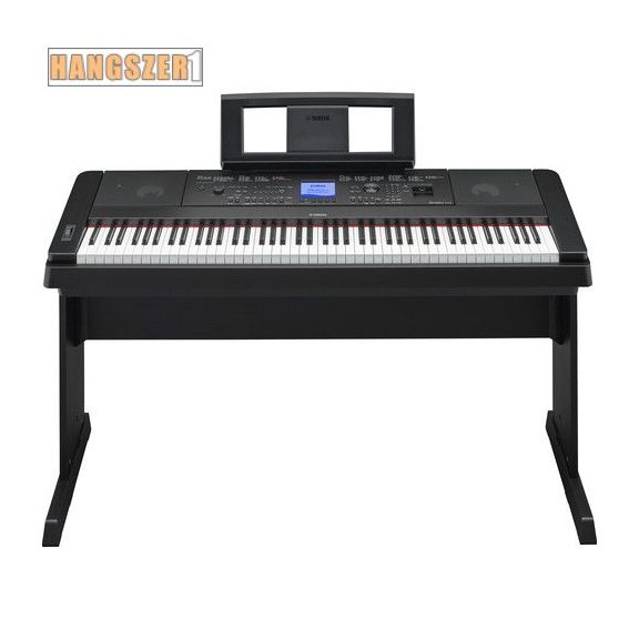 Yamaha DGX-670 B kalapácsmechanikás szintetizátor