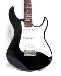 YAMAHA EG-303 fekete elektromos gitár